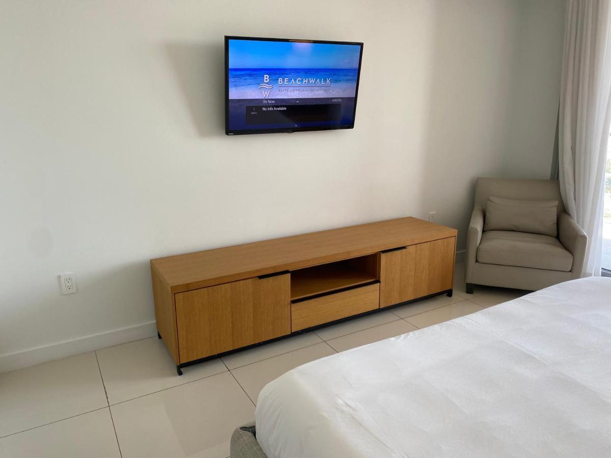 Amazing 1B-1B Apartment With Amazing View! 28A Hallandale Beach Kültér fotó