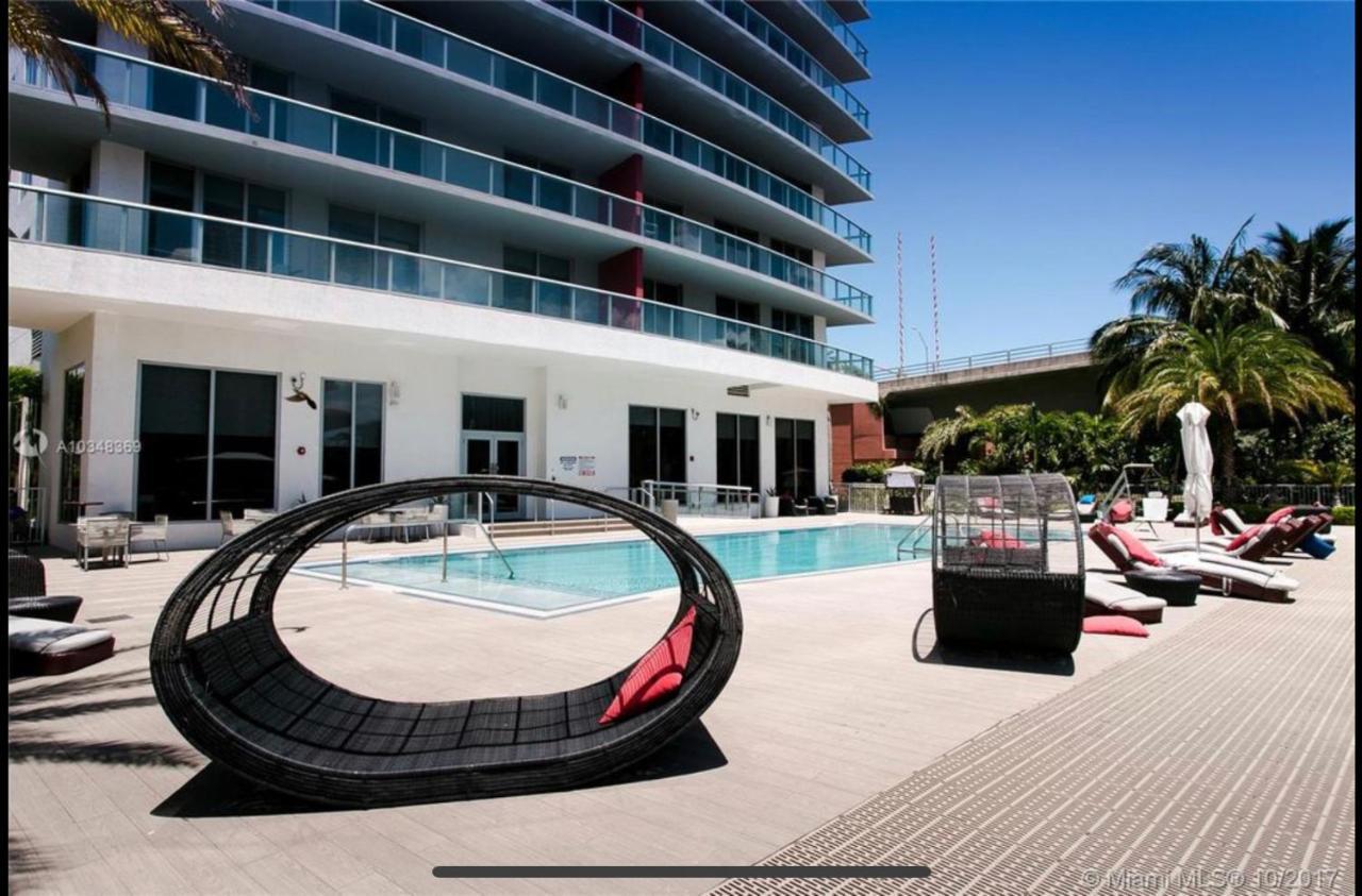 Amazing 1B-1B Apartment With Amazing View! 28A Hallandale Beach Kültér fotó